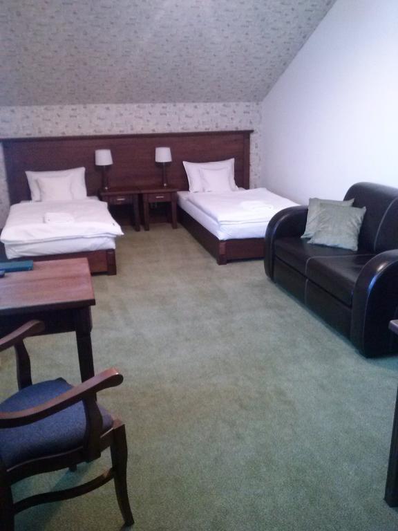 Hotel Neo Międzyrzecz Zimmer foto